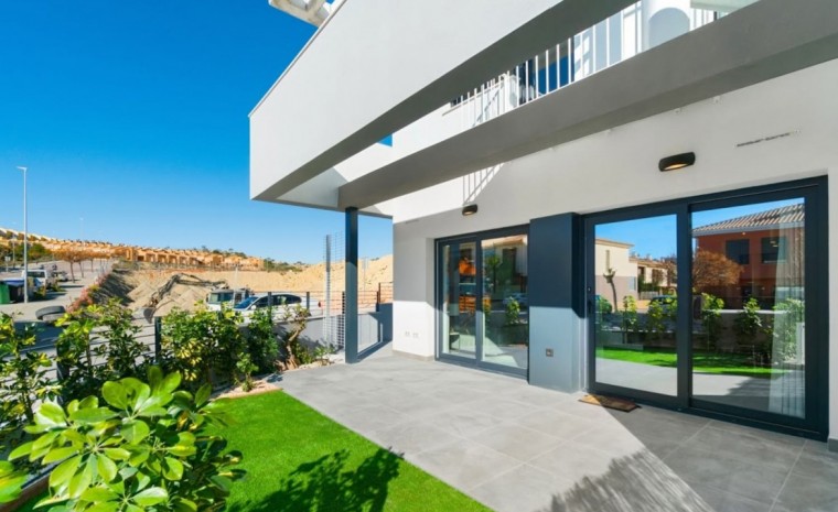 Casa Adosada - Nueva construcción  - Monforte del Cid - Alende