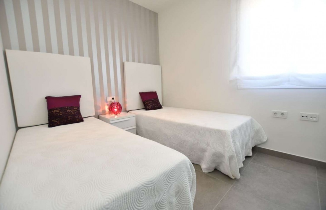 En construcción - Apartamento - San Miguel de Salinas