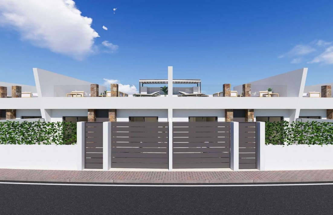 En construcción - Casa Adosada - Torre - Pacheco - Roldán