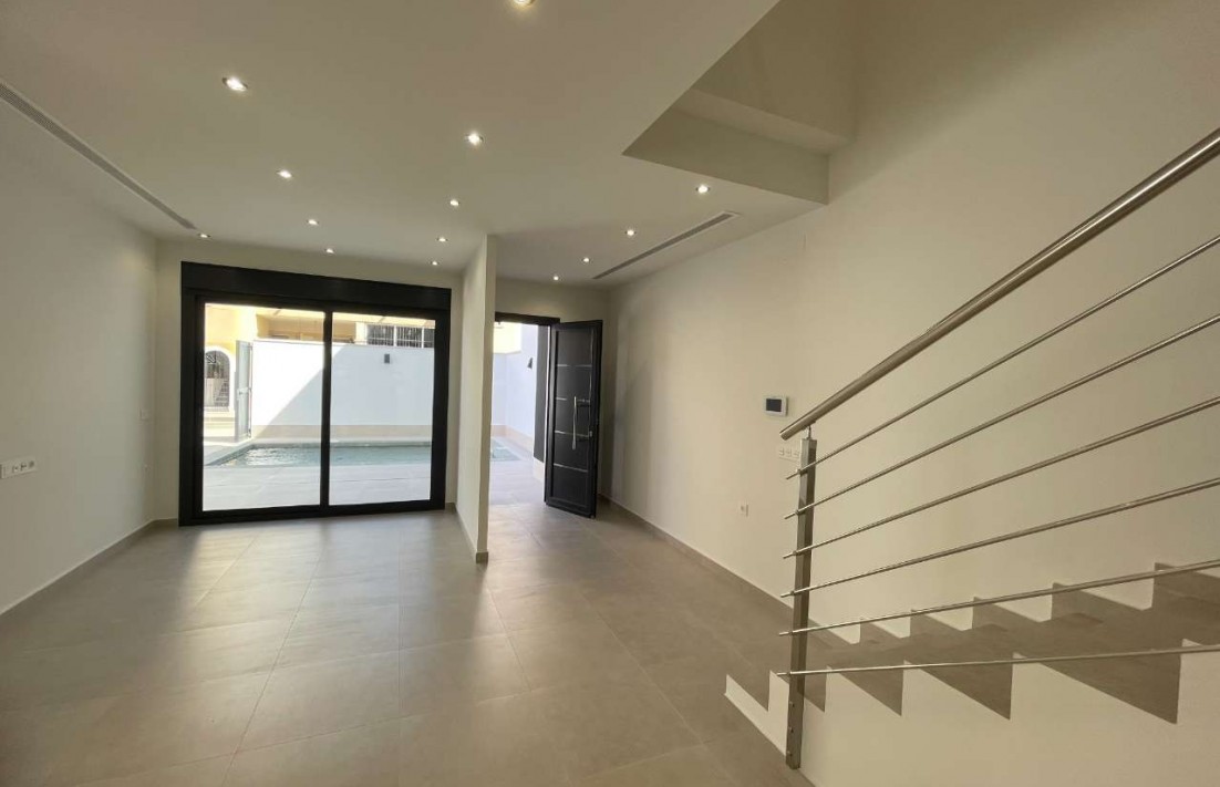 En construcción - Chalet Pareado - Almoradi - Heredades