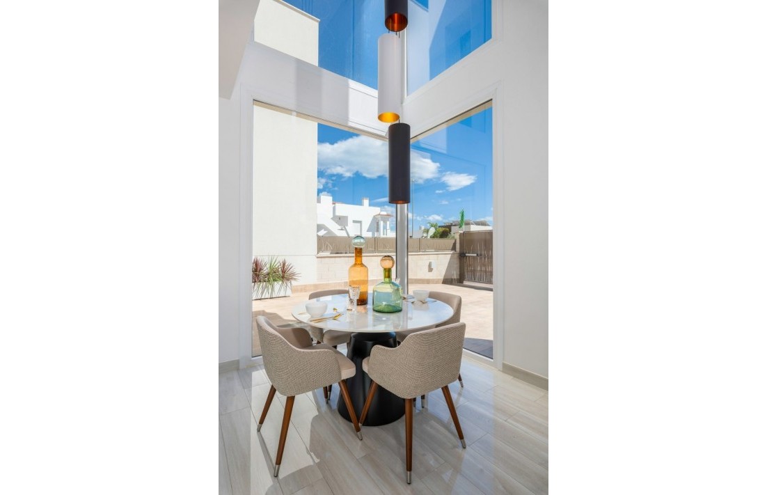 En construcción - Villa  - Los Montesinos