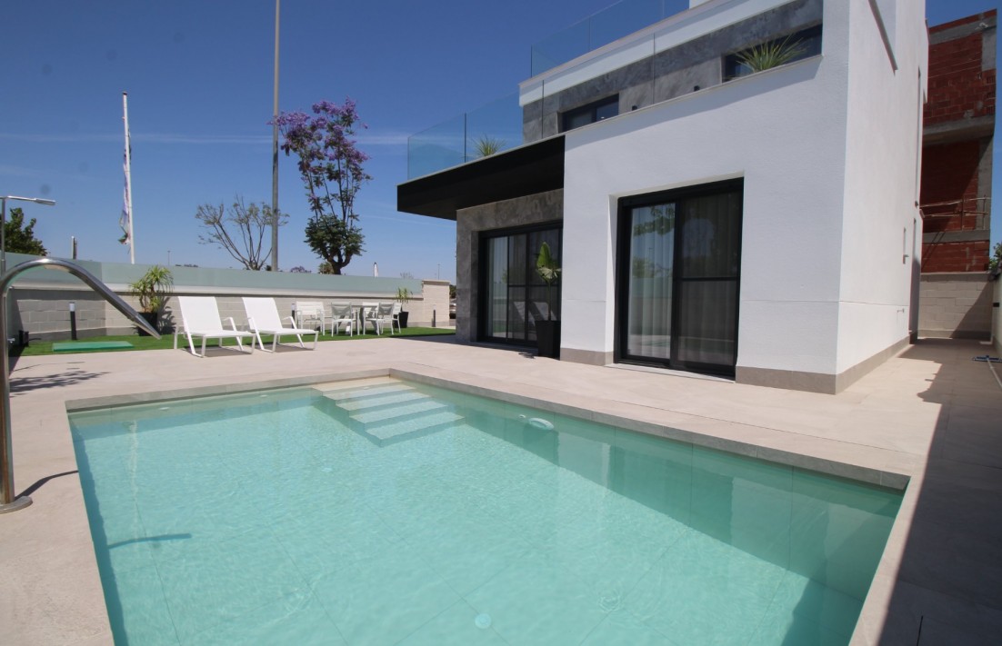 En construcción - Villa  - Pilar de la Horadada