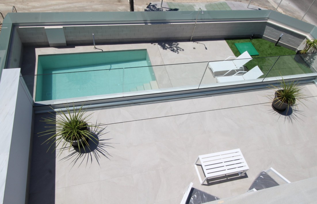 En construcción - Villa  - Pilar de la Horadada