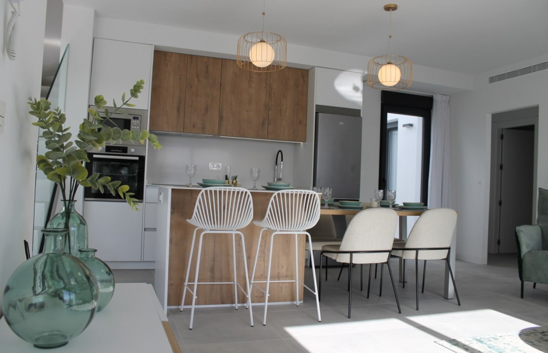 En construcción - Villa  - Torre - Pacheco - Roldán