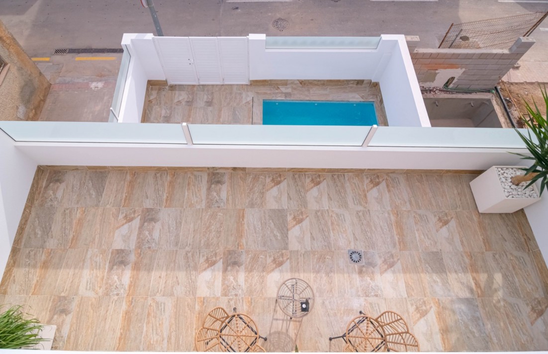 Key Ready - Terraced House - Avileses