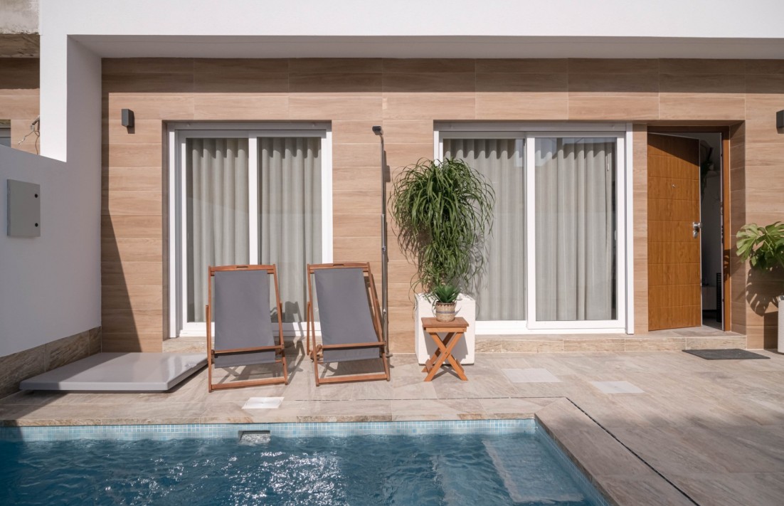 Key Ready - Terraced House - Avileses