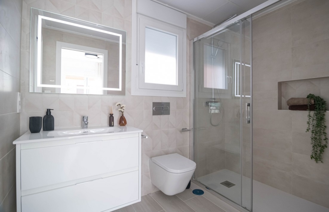 Key Ready - Terraced House - Avileses