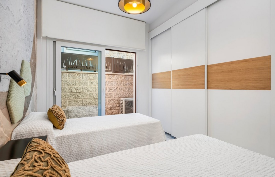 Key Ready - Villa - Los Montesinos