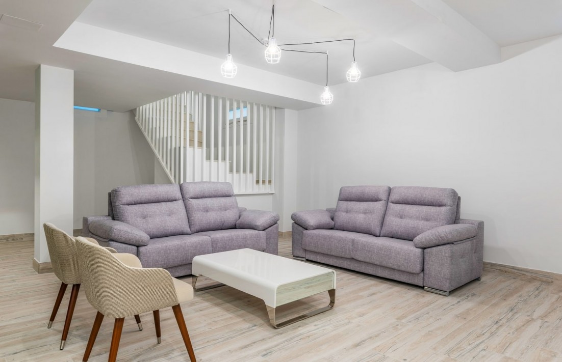 Key Ready - Villa - Los Montesinos