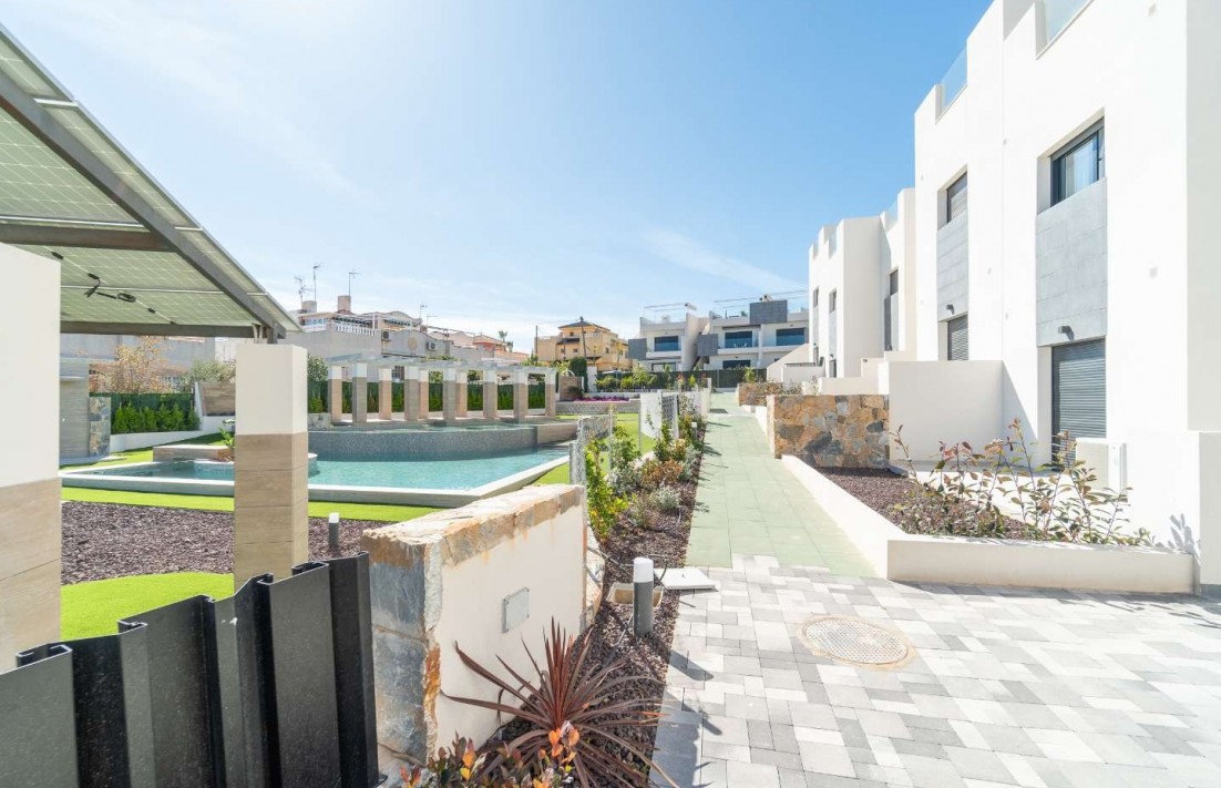 Llave en mano - Apartamento - Torrevieja
