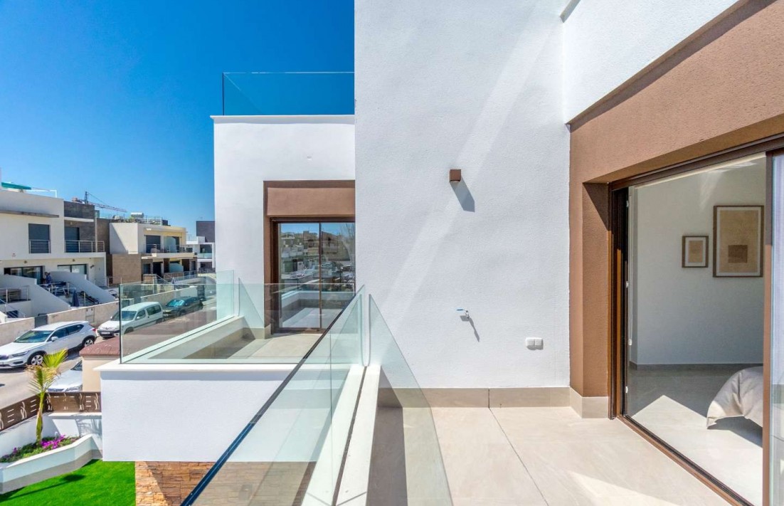 Llave en mano - Chalet Pareado - Benijófar