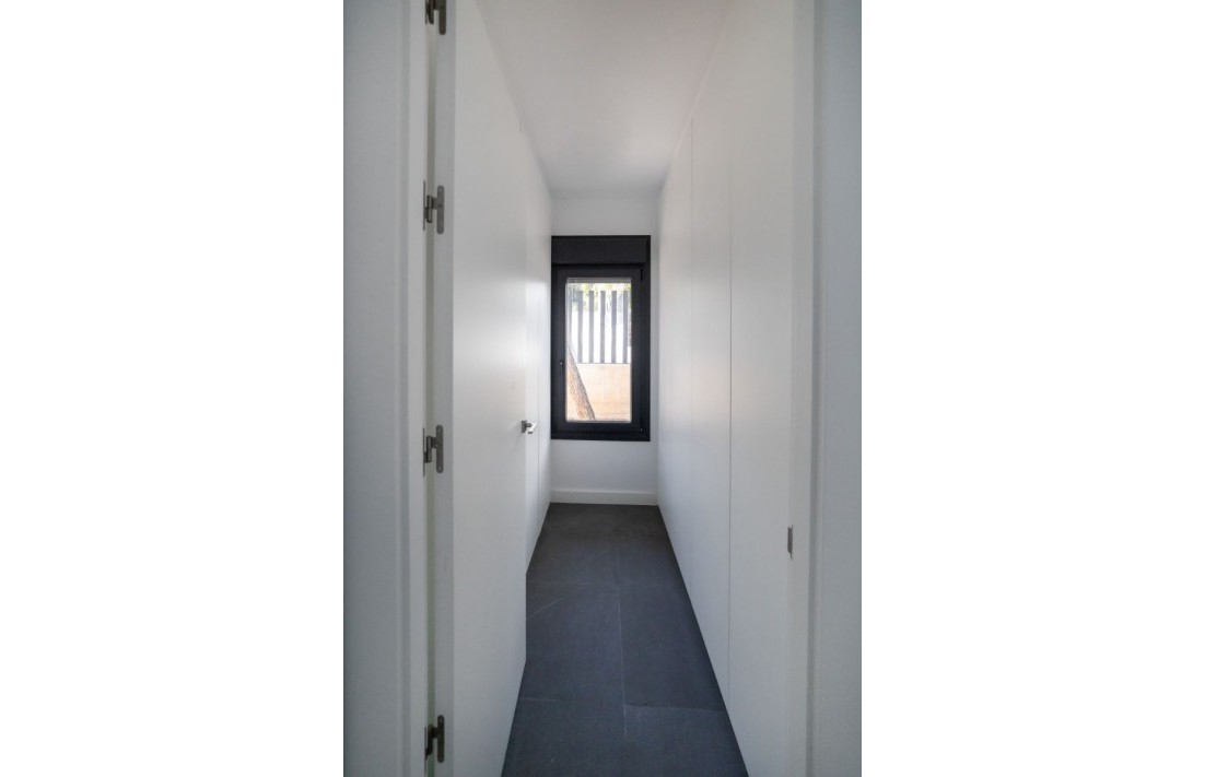 Nowa konstrukcja - Willa - Polop