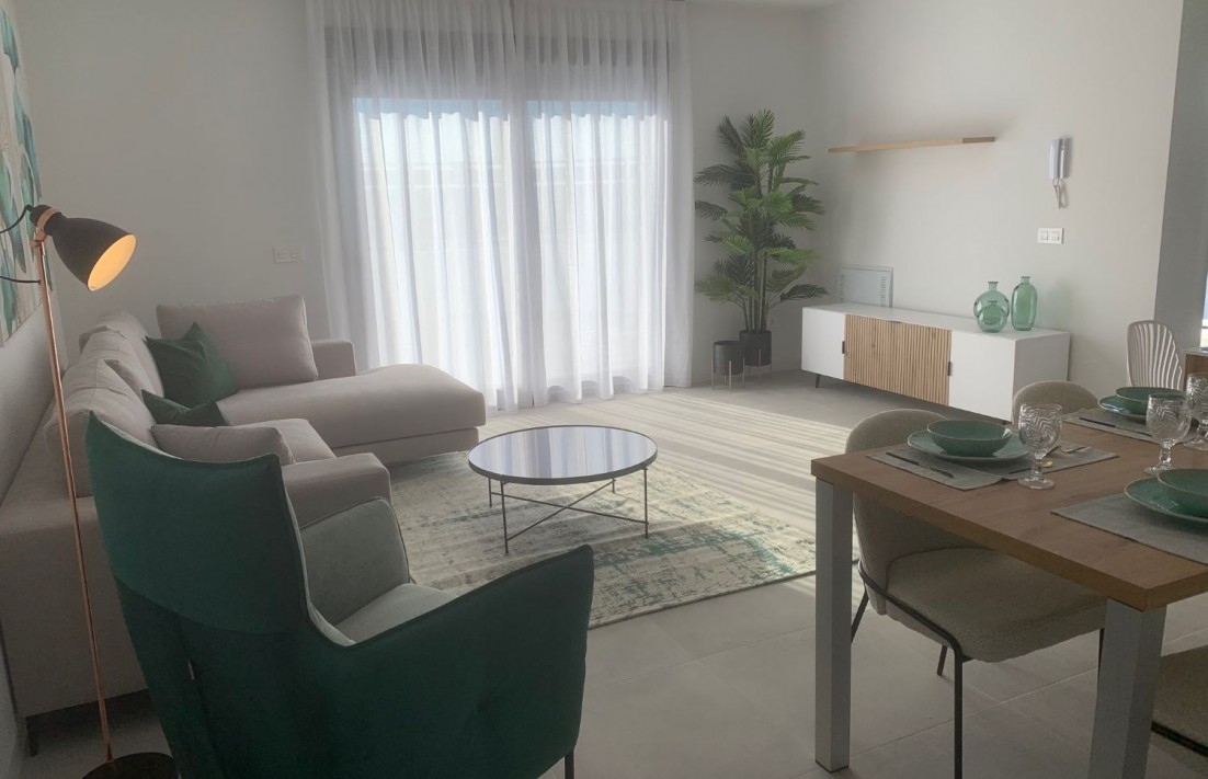 Nueva construcción  - Villa  - Torre - Pacheco - Roldán