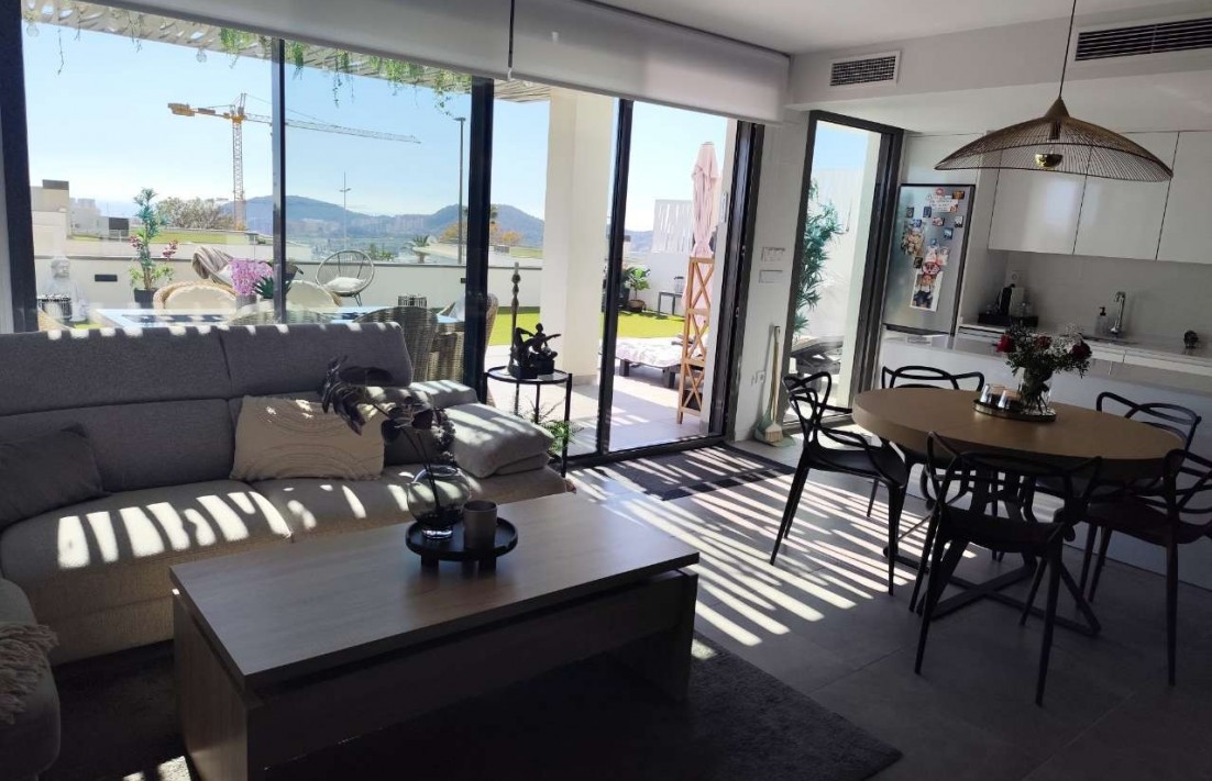 Resale - Apartment - Finestrat