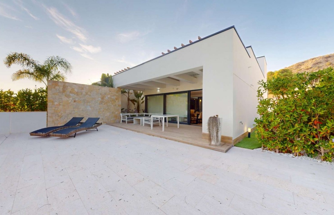 Resale - Villa - Monforte del Cid - Font del Llop