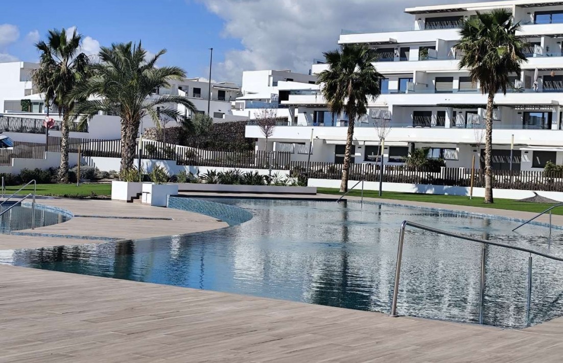 Reventa - Apartamento - Finestrat