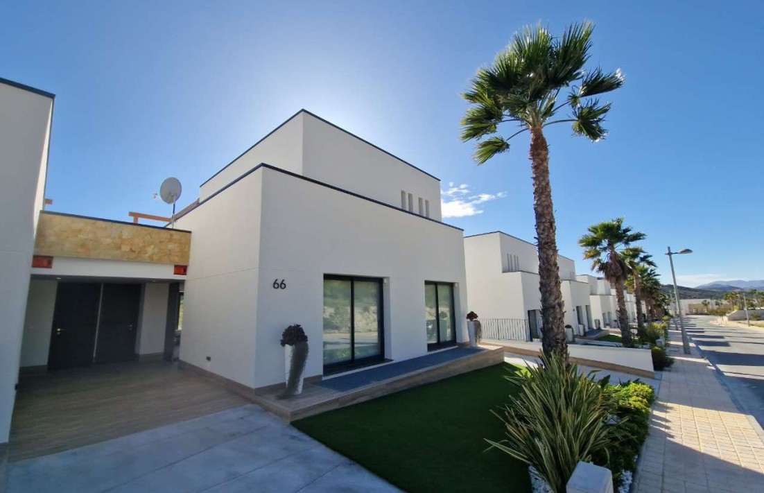 Sale - Villa - Monforte del Cid - Font del Llop