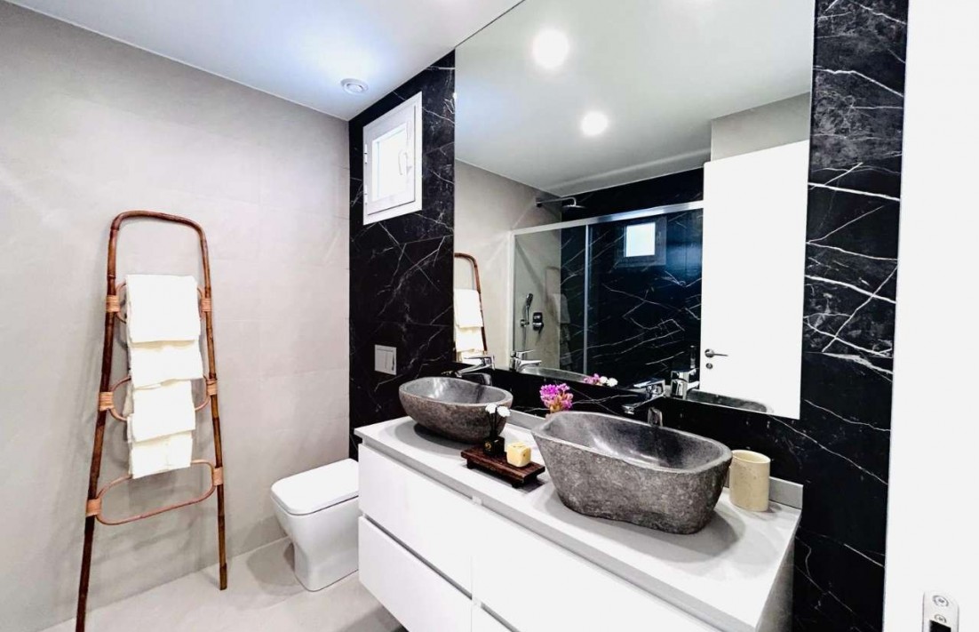 W budownictwie - Bliźniak - Benijófar - 