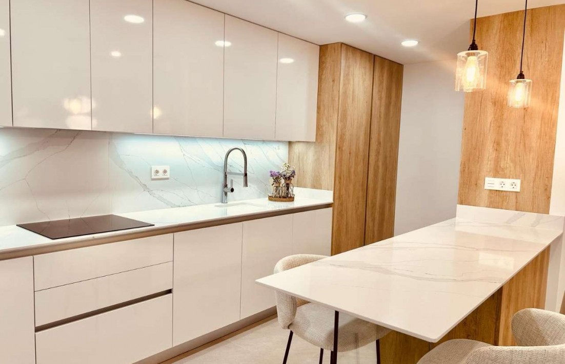 W budownictwie - Bliźniak - Benijófar - 