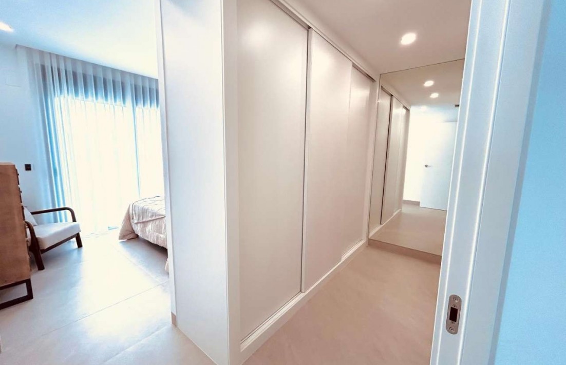 W budownictwie - Bliźniak - Benijófar - 