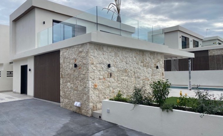 Nueva construcción  - Villa  - Orihuela Costa - Lomas de Cabo Roig